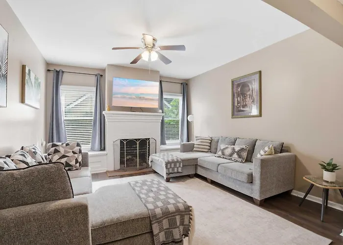Group-ready - 7 Beds In