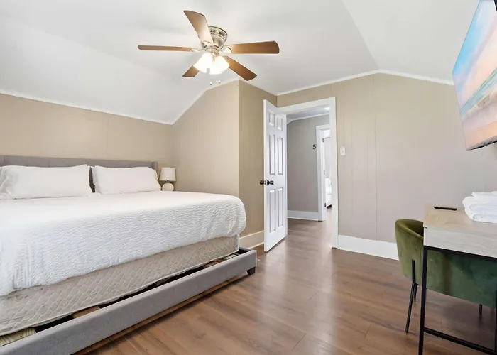 Group-ready - 7 Beds In